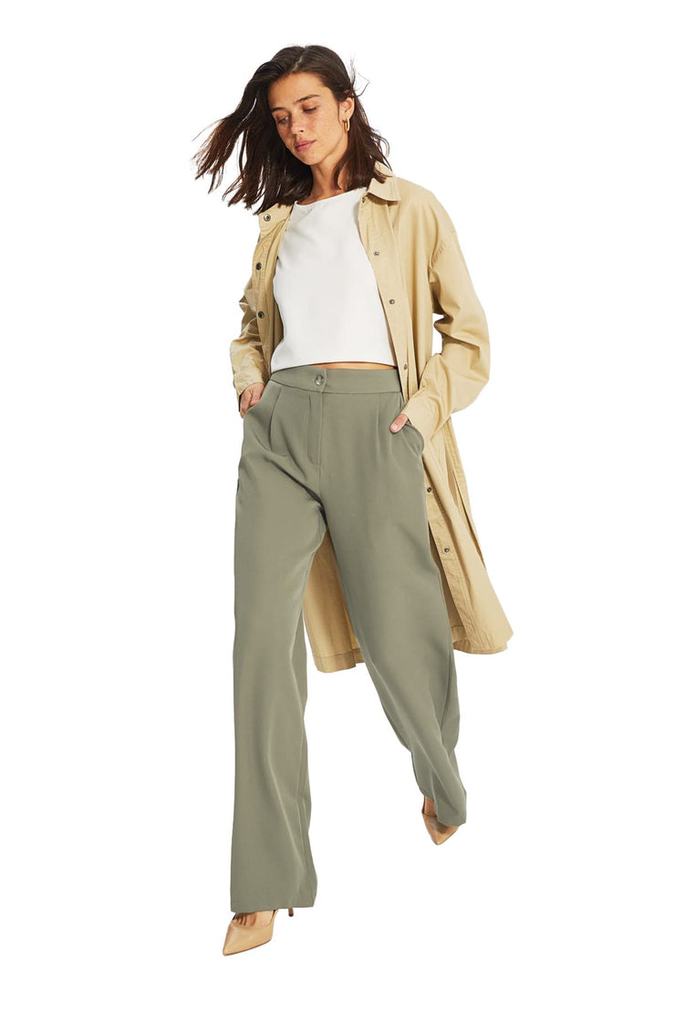 Breite Farrah Hose