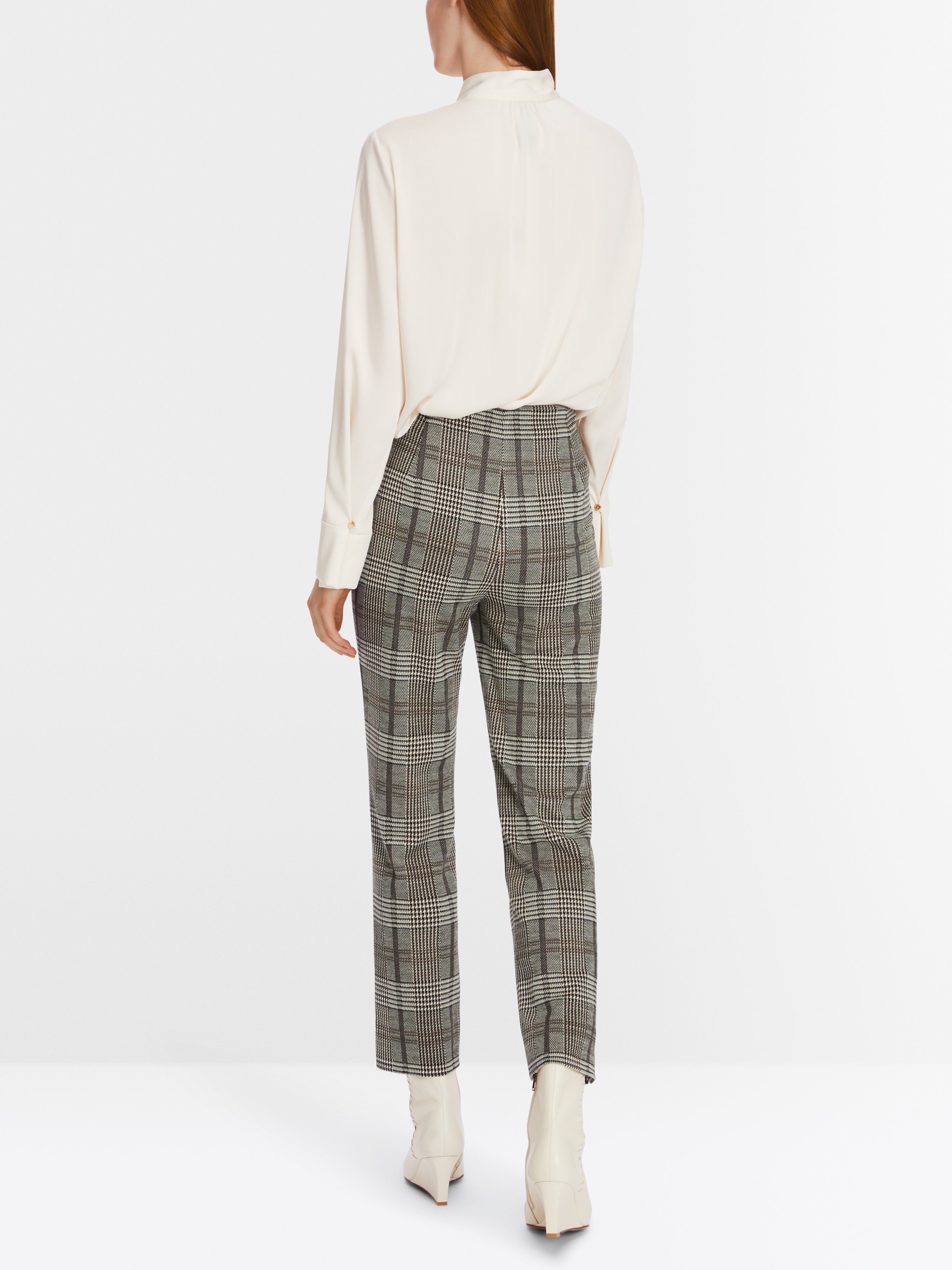 Mc- Loren Pants model