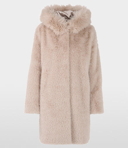 Stride Hooded Mantel